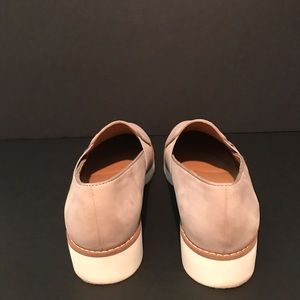 Franco Sarto Flats
